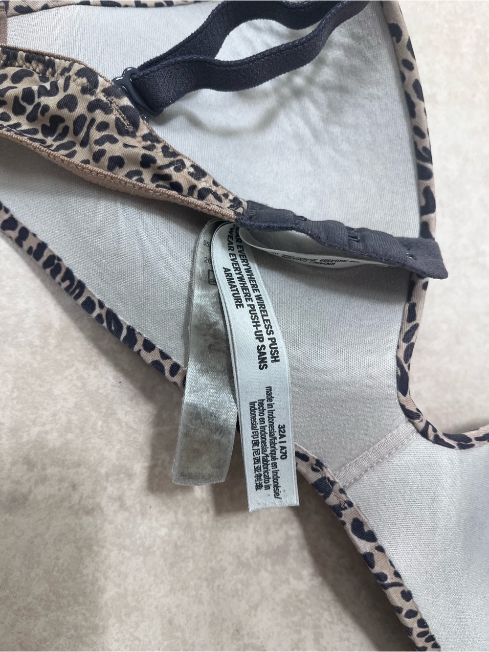 Victoria's Secret Leopard Print Bra in Tan and Black - Picture 2 of 4